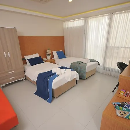 Saatli Hotel *